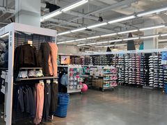 -迪卡侬(苗岭路店)