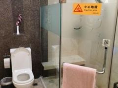 -成都瑞城名人酒店
