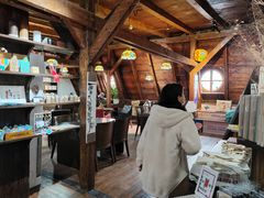 -良友书坊(安徽路店)