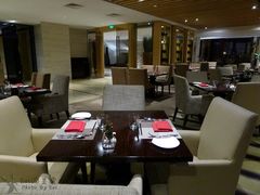 -上海东方佘山翰悦阁酒店·Vie全日制餐厅