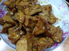 -老六素货(王顶堤店)