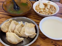 -锅贴大王南翔小笼(临沂二村店)
