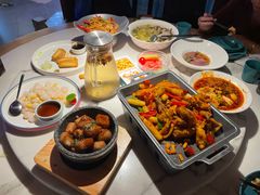 -荷塘秋月·本帮江浙菜(国权路店)