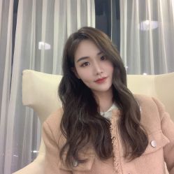 -时尚殿堂明星门店