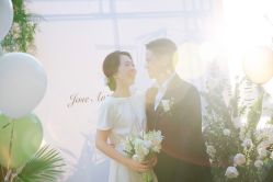 -巴黎婚纱摄影工作室