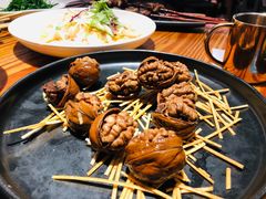 酱核桃-塔哈尔·新疆盛宴(城西银泰店)