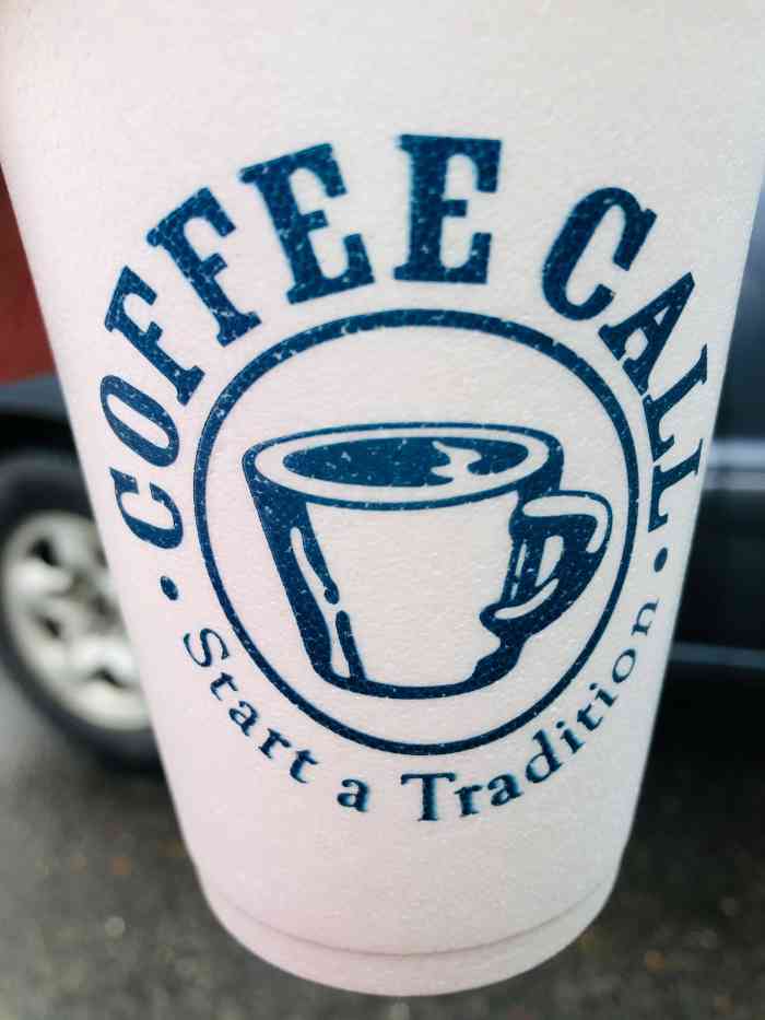 coffee call-"我们很喜欢喝咖啡,但是为了这里,我们会在.