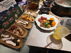 -芸山季·云南山珍菌火锅(人民广场来福士店)