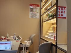 -海底捞火锅(新松江路生日主题店)