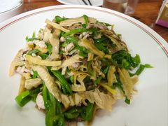 -李东农庄(中南百草园地标店)