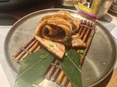 -草家酱蟹炭火烤肉店(珲春南路一店)