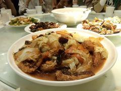 白菜烩鱼干-日丰园海肠水饺·老字号大连海鲜(和平广场店)