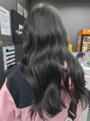 -藤野造型烫染·漂发