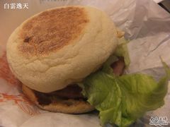 火腿扒麦满分-麦当劳(健德桥得来速店)