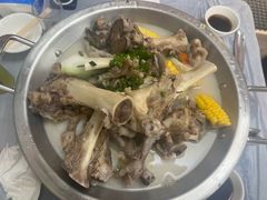 招牌骨头煲-凤城康记饭店