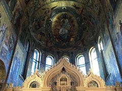 -滴血救世主教堂