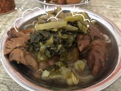 -电厂猪脚粉快餐店