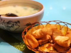 -鹊华居·地道鲁菜·海鲜·融合味(大明湖店)