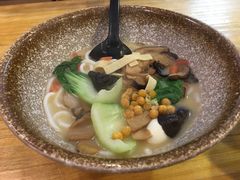 -蒙自源小锅米线(金佰利店)