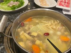 -一席地·本地鸡窝·杭帮鸡火锅(萧山银隆百货店)