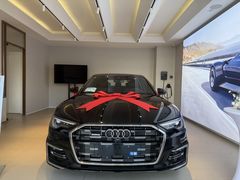 -上海冠松华奥奥迪4S店(张江店)