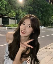 -苑苑发型设计