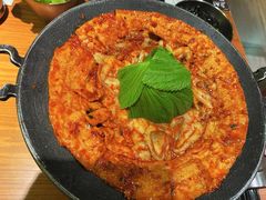 铁板章鱼五花肉-春熙台韩国料理·章鱼肥牛(西丽店)