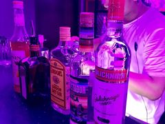 -vimi便利店酒吧