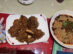 -吴记酱骨炖菜馆(西大直街店)