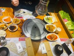 -青鹤谷(虹莘路总店)
