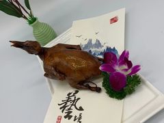 烤乳鸽-中苑海韵