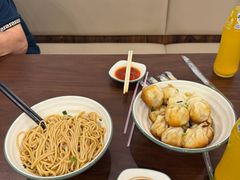 -赵宝美煎包店