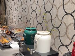 -浅深(世茂滨江精品店)