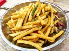 -江城燕子大排档(江汉路步行街店)