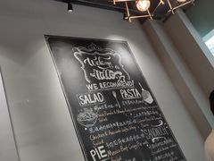 -HELLO 27 意面·沙拉·帕尼尼