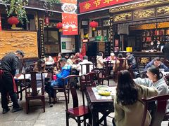 -蔼若春.传承三十年云南菜(金碧公园店)