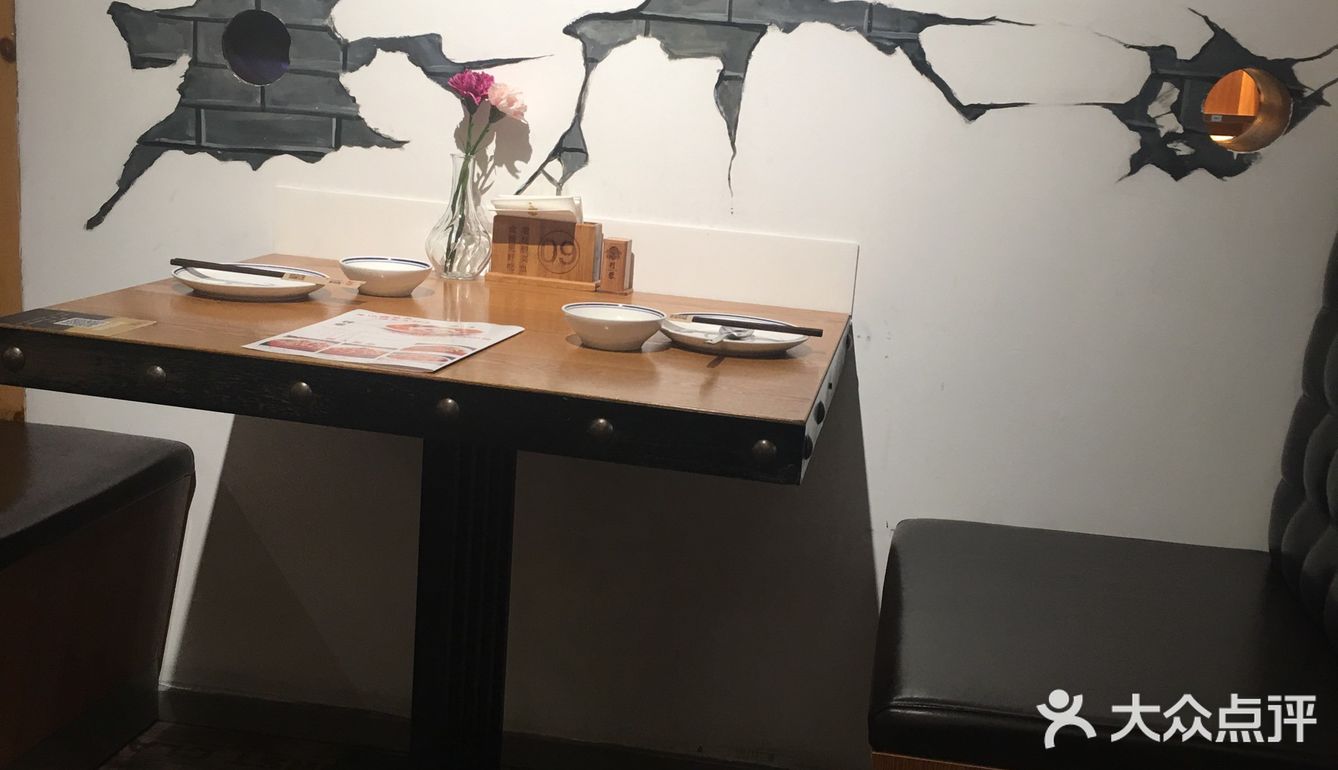 想吃酸菜鱼就会来他家,菜单总会更新,原来没有团购的套