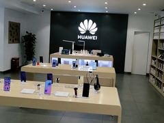 -华为授权体验店(万航渡路)