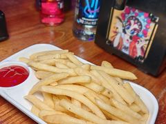 -喜鹊音乐酒馆(西街店)