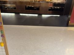 -一绪に和牛寿喜烧(罗湖益田假日店)