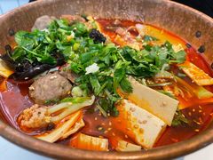 -成都你六姐·牛肉冒菜(城市集市合生汇店)