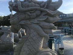 -亚龙湾亚泰商业街