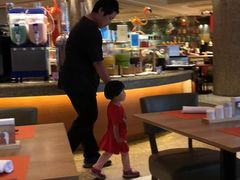 -咖啡苑自助餐厅·中国大饭店