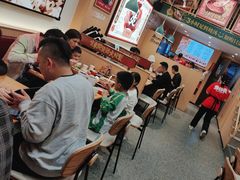 -华记煲仔华·煲仔饭(市桥易发店)