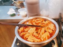 卤素鸡-凤齐羊肉烩面馆
