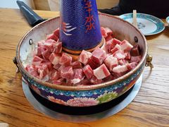 -毛辣果·贵州红酸汤牛肉火锅(西单店)