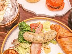 -秘密旅行Bonjour(黑金冠 江南西店)
