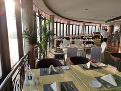 -汇泉王朝大饭店-旋转餐厅(南海路店)