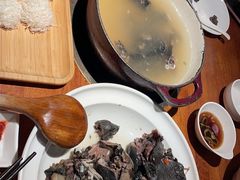 -黑鸡小馆(金源店)