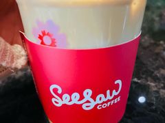 山茶桃胶拿铁-Seesaw Coffee(环贸iapm店)